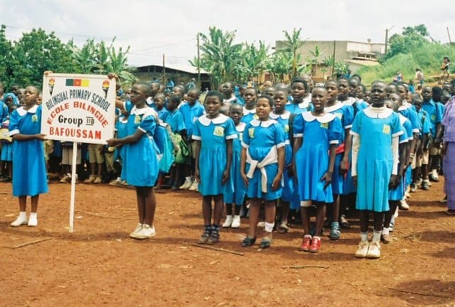 Operation Backpack school-supply distribution, Bafoussam 2005 — photo 3 of 28