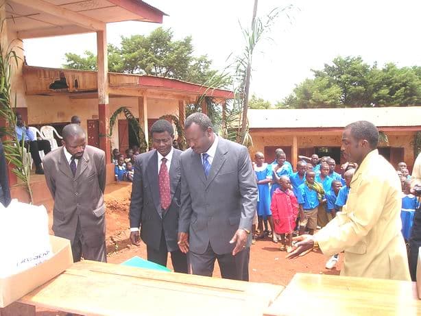 Operation Backpack school-supply distribution, Bangangté 2004 — photo 3 of 24
