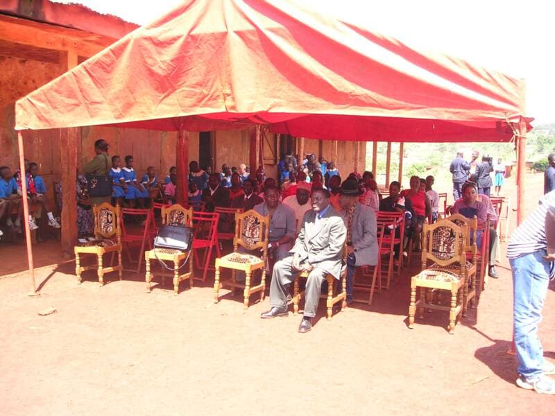 Operation Backpack school-supply distribution, Mbouda 2003 — photo 1 of 23